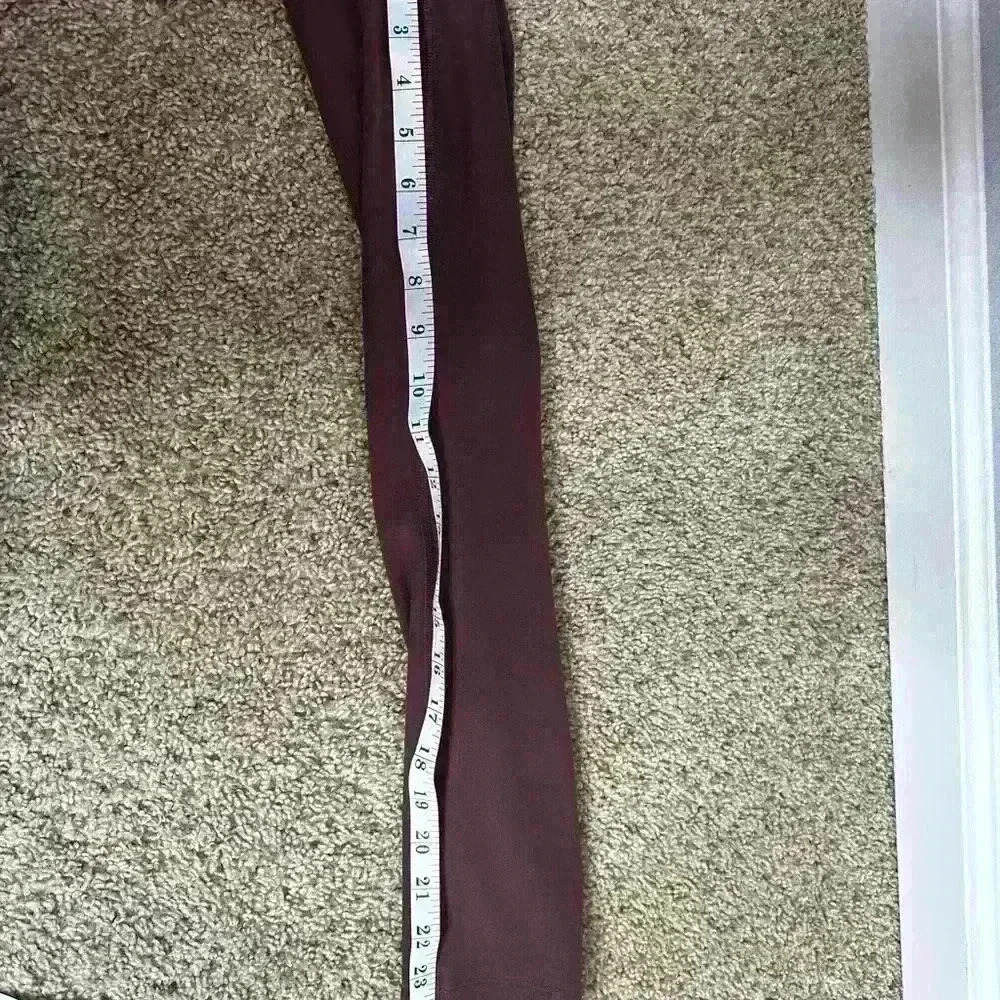 Girlfriend collective burgundy leggings women’s size small buttery soft - Picture 4 of 5